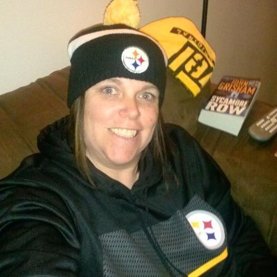 Profile Picture of Sherry Swanson (@SherryN92) on Twitter