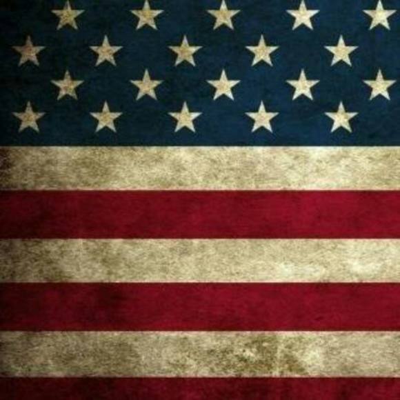 Profile Picture of Sean Mccarry (@seanmccarry) on Poshmark