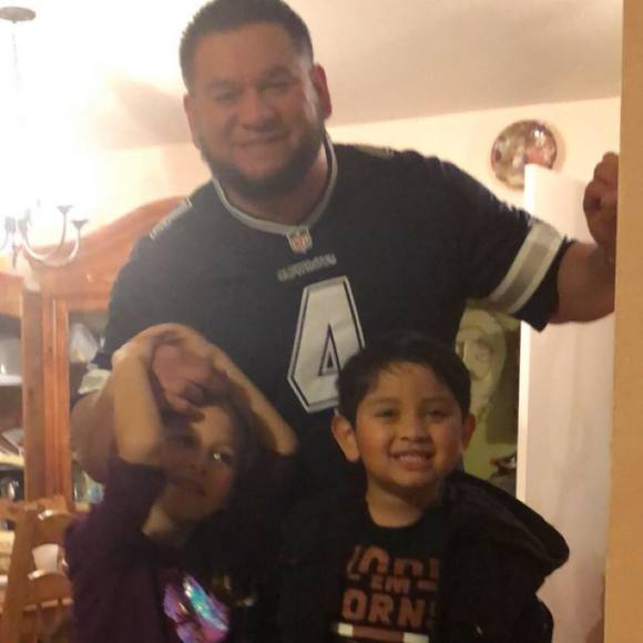 Profile Picture of Luis Oropeza (@lforopeza86) on Poshmark