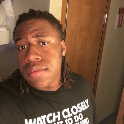 Profile Picture of Sheldon E Walker (@BetaRayJunior) on Twitter