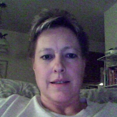 Profile Picture of Kathy Duff (@fourkitkats) on Twitter