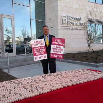 Profile Picture of LarryVote (@larryvote) on Twitter