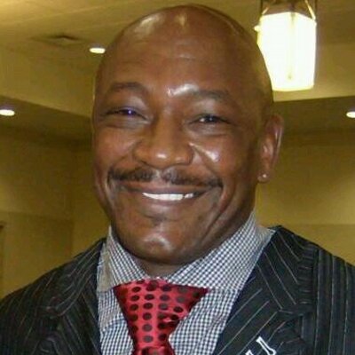 Profile Picture of Ronnie L Dobbs (@ronniedobbz) on Twitter