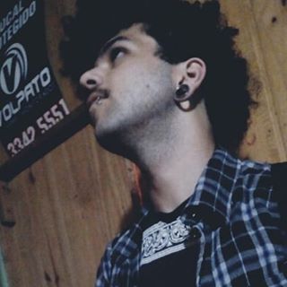 Profile Picture of Douglas Oliveira (@tananana.super.doug) on Facebook