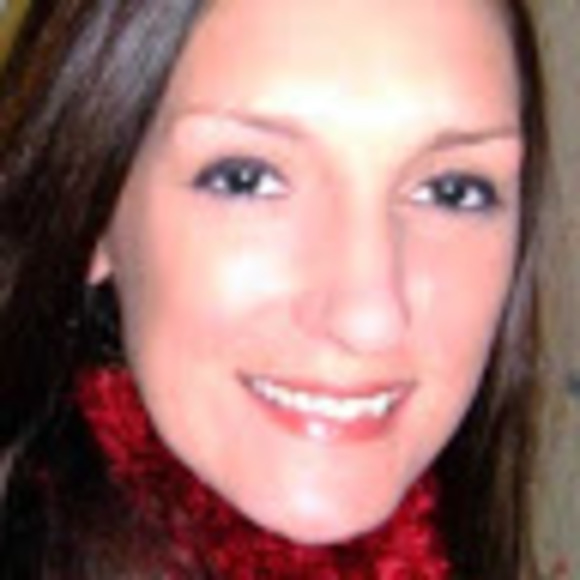 Profile Picture of Danielle j Glasco (@d_glasco) on Poshmark