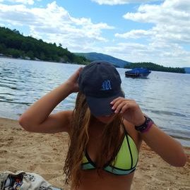 Profile Picture of Jade Cox (@jadecox97) on Twitter