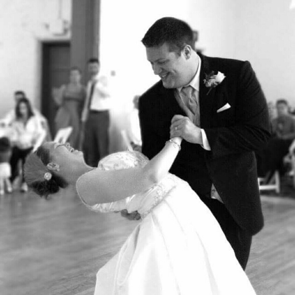 Profile Picture of Whitney Wiley (@sbunny1313) on Poshmark