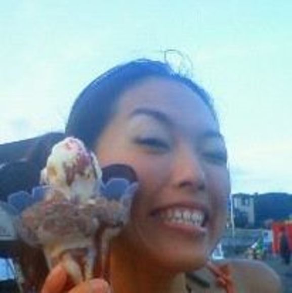 Profile Picture of Shoko Mollica (@shokom) on Poshmark