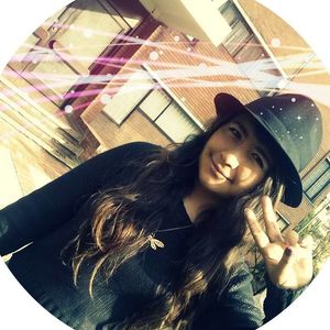 Profile Picture of Alejandra Santamaria (@alejahoranmalik) on Myspace