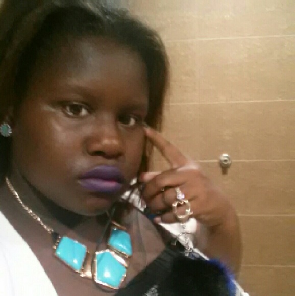 Profile Picture of Kimberly Campbell (@black_bae) on Poshmark