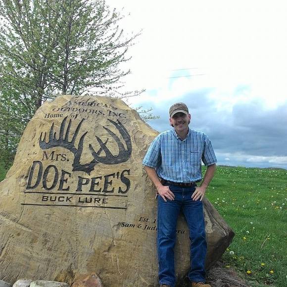 Profile Picture of Christy Carver (@c_carver2016) on Poshmark