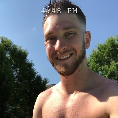 Profile Picture of Mike Coppola (@TheCoppolarBear) on Twitter