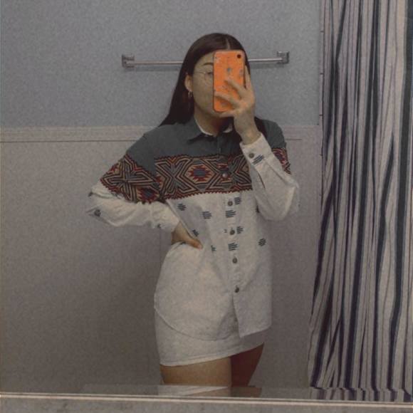 Profile Picture of Ariadna Arredondo (@aridarred) on Poshmark