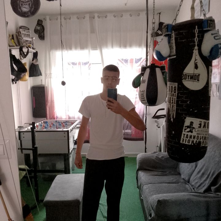 Profile Picture of Luciano (@luciano_bartolo) on Tiktok