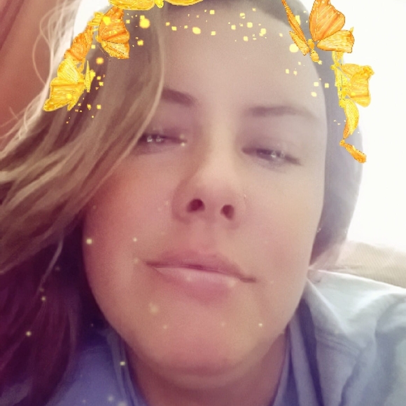 Profile Picture of Jessica Cummins (@americangal08) on Poshmark