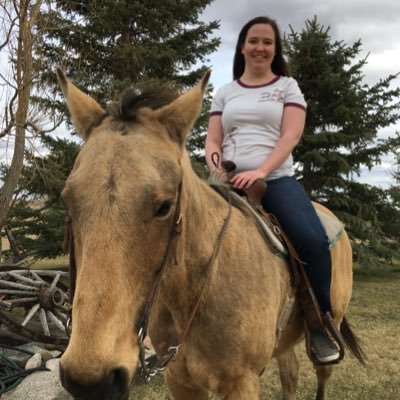 Profile Picture of Cassandra S. (@hange_ela) on Twitter