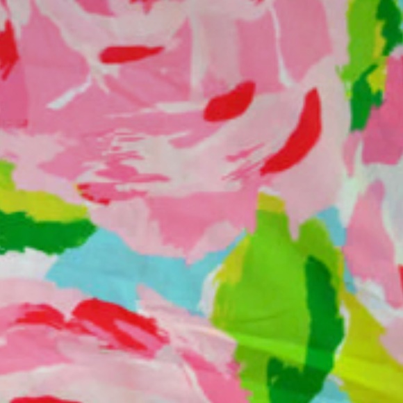 Profile Picture of Nell Drennen (@nelldrennen) on Poshmark