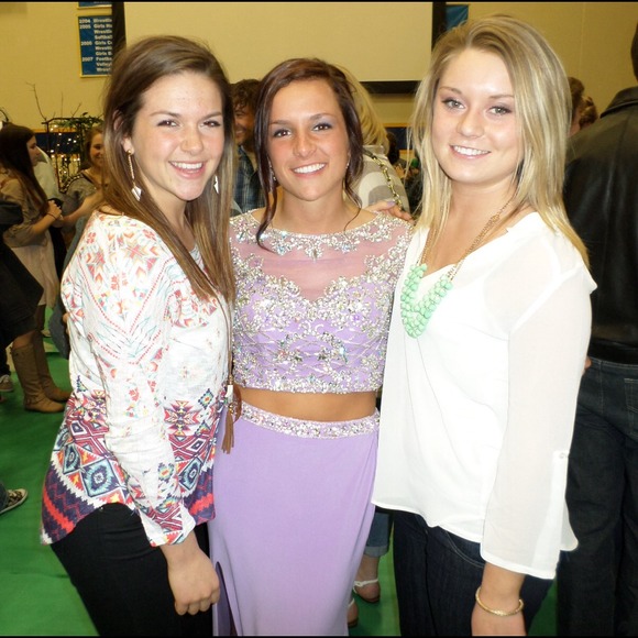 Profile Picture of Tori Barr (@toribarr) on Poshmark