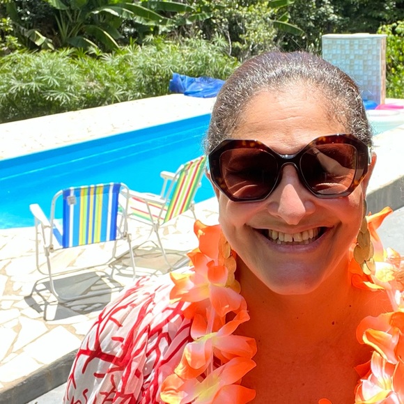 Profile Picture of Marcia Macelhiney (@m_macelhiney) on Poshmark