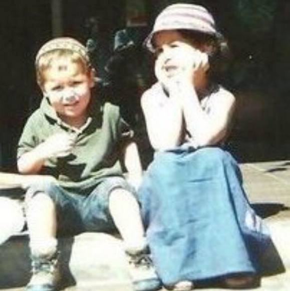 Profile Picture of Silvia Silvia (@silviamoliveros) on Poshmark