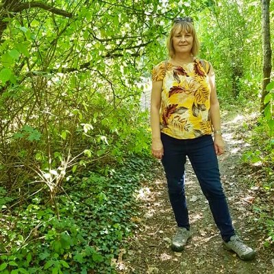 Profile Picture of Hilary Andrews (@HilaryA29935016) on Twitter