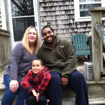 Profile Picture of Tracie Murray (@ttyrellufc) on Twitter