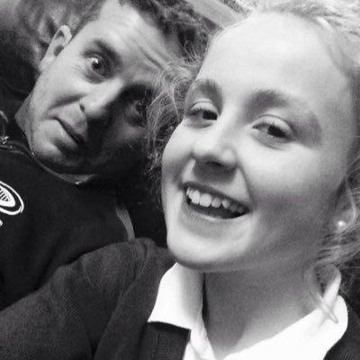 Profile Picture of Erin Cahill (@erincahill69) on Twitter