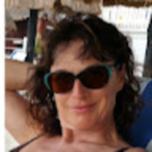 Profile Picture of Tammy Keenan (@tammykeenan489) on Poshmark