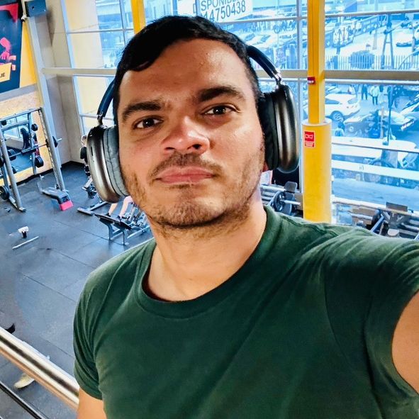 Profile Picture of Joseph Quevedo (@@josephqruiz) on Tiktok