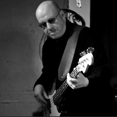 Profile Picture of Steve Colgan (@Orphbass) on Twitter