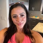 Profile Picture of Casandra Pergan (@casandra.pergan) on Facebook