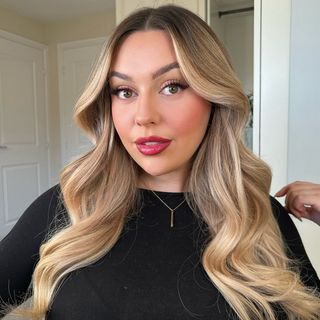 Profile Picture of Holly Barnes (@__hollybarnes) on Instagram