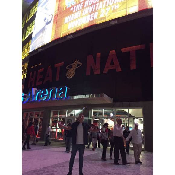 Profile Picture of Bernardo Gimenez (@bernardogc) on Poshmark