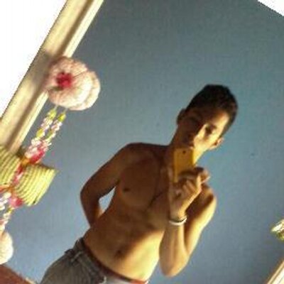 Profile Picture of Michael  Domingos (@michel_silva16) on Twitter