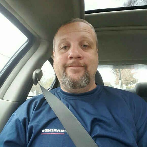 Profile Picture of Paul Flowers (@paulf76) on Poshmark