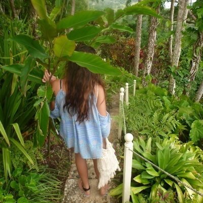 Profile Picture of ~ Grace ~ (@freehugs4luke) on Twitter