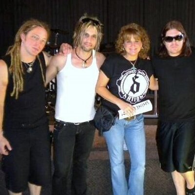 Profile Picture of Laurel Carroll (@RockerLaurel) on Twitter