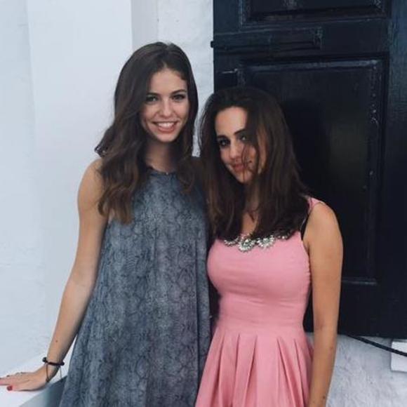 Profile Picture of Elizabeth Latella (@ebeth29) on Poshmark