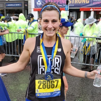 Profile Picture of Erin Newman (@ErinC1) on Twitter