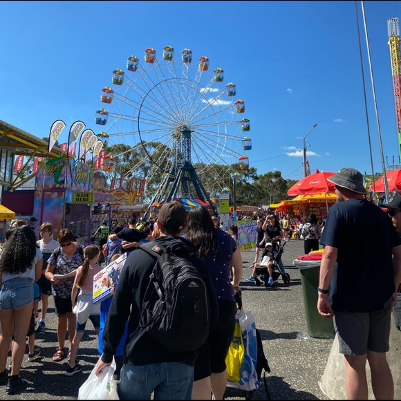 Profile Picture of Charlise Sharp (@charlisesharp) on Poshmark