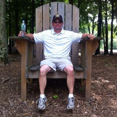 Profile Picture of Bruce Willett (@fatty0177) on Twitter