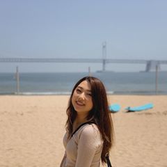 Profile Picture of Eileen Hahn (@@eileenhahn1) on Tiktok