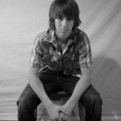 Profile Picture of Nick Hennen (@Blues_Harp_Guy) on Twitter