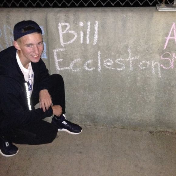 Profile Picture of William Eccleston (@billyekk) on Poshmark