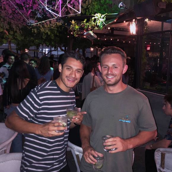 Profile Picture of Nathaniel Fernandez (@nate81595) on Poshmark