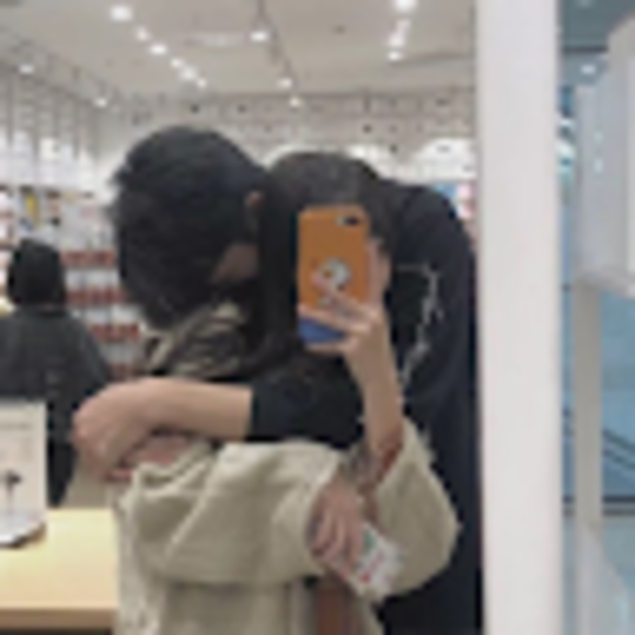 Profile Picture of Eva Decontie (@snoopyfan127) on Poshmark