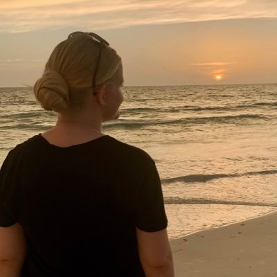 Profile Picture of Melisa (@scottsvIog) on Twitter