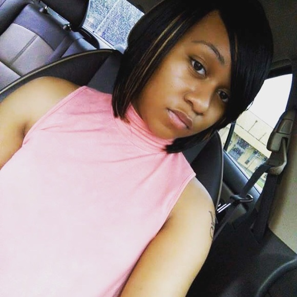 Profile Picture of Lonnesha Wilson (@lonnesha1) on Poshmark