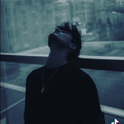 Profile Picture of Gilbert Raphael (@PeterRafael19) on Twitter