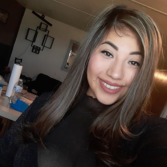 Profile Picture of Audrey Rincon (@rinconaudrey17) on Poshmark